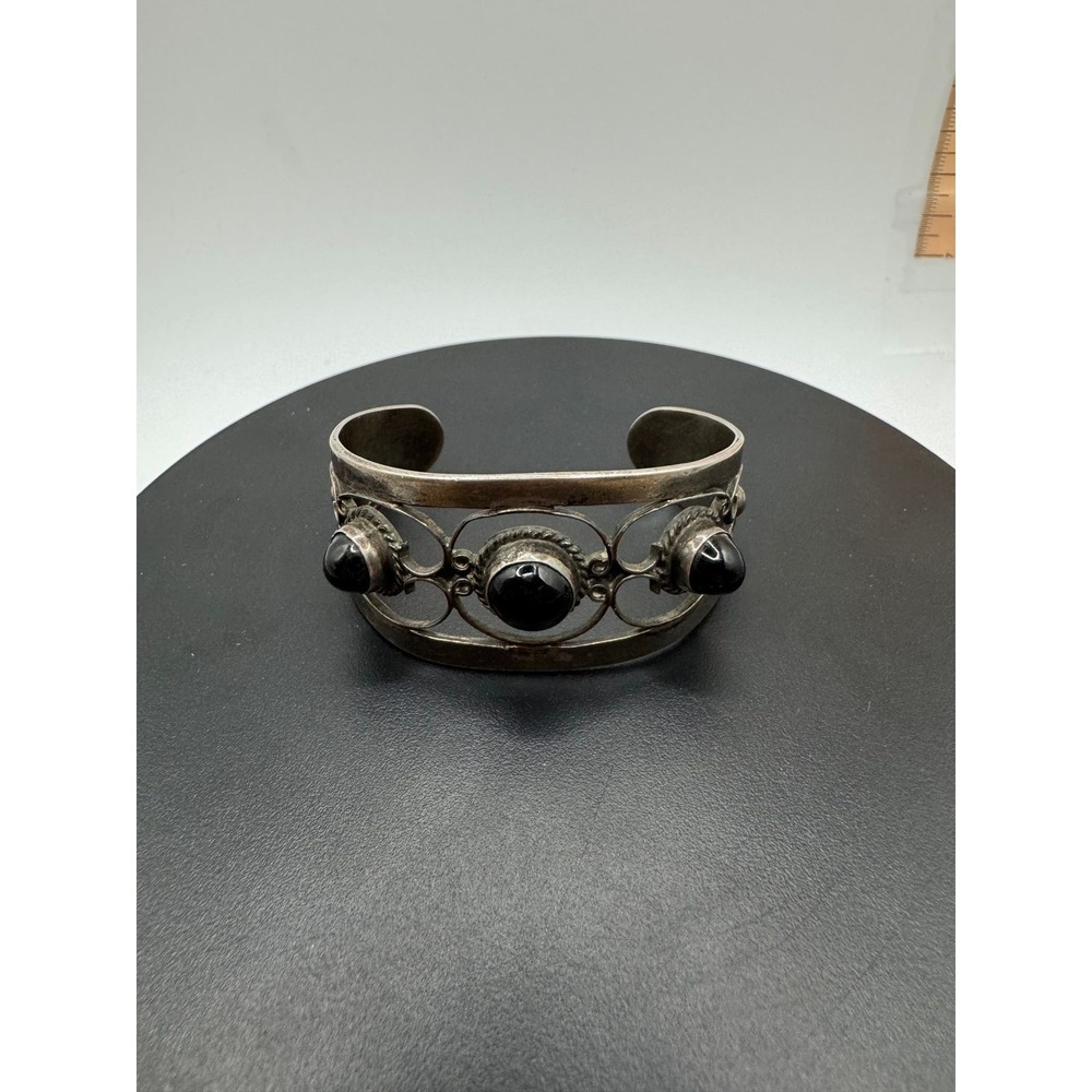 Mexico Silver black onyx cuff bracelet